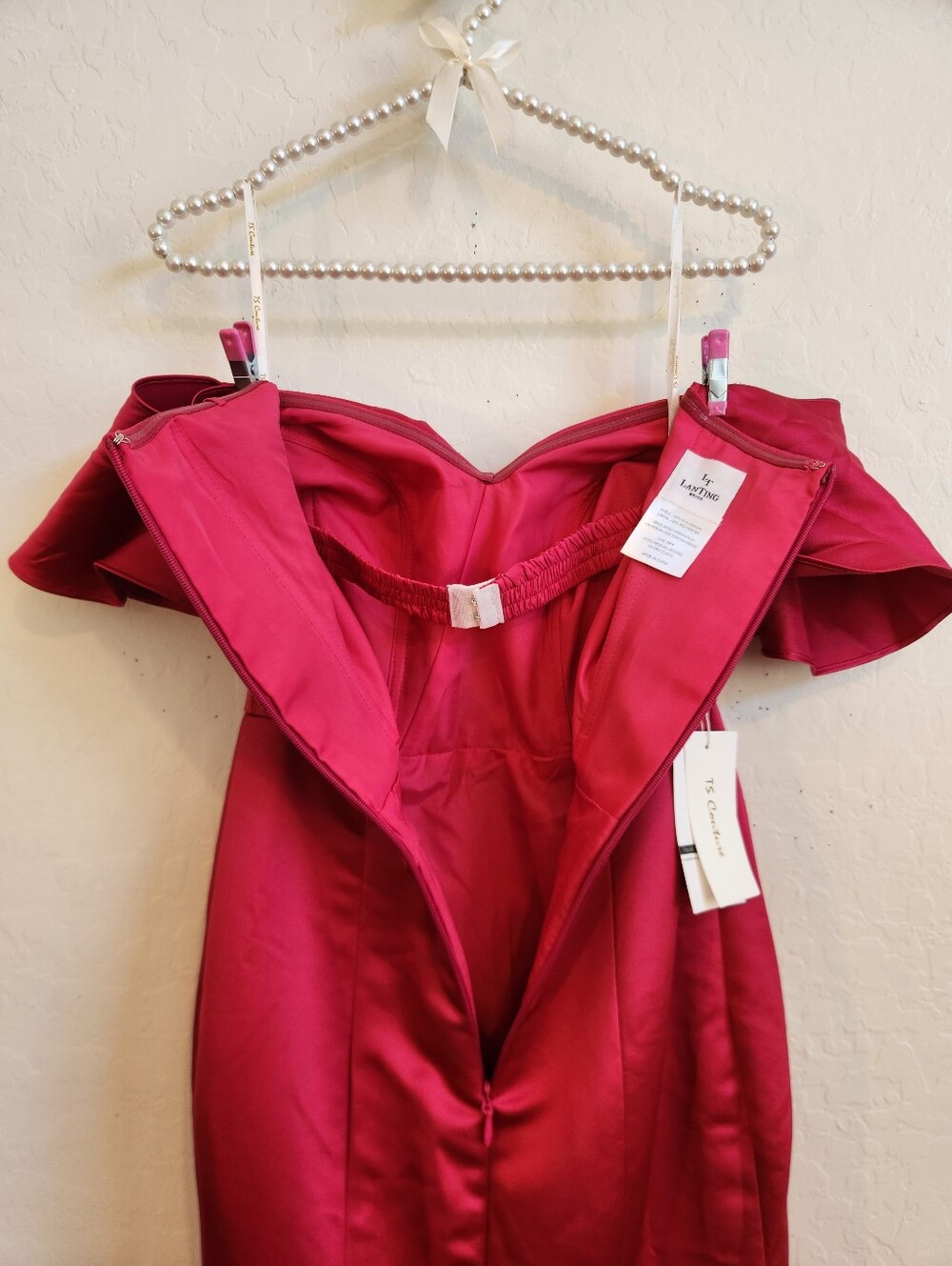 Fuchsia One-Shoulder Ruffle Mermaid Gown - Picture 9 of 10